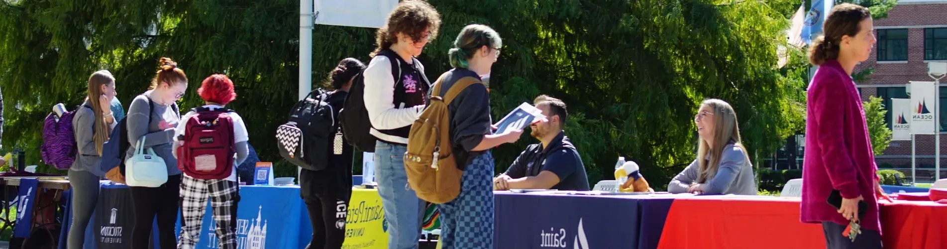 Students at a transfer fair